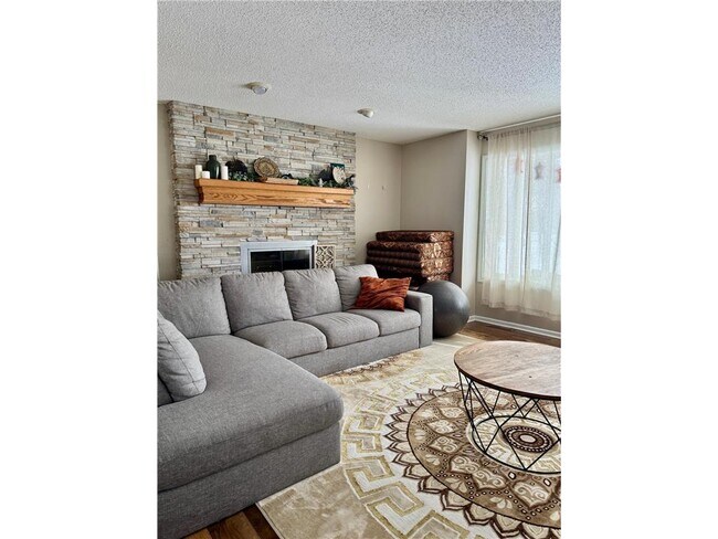 Building Photo - 3663 125th Ave NE