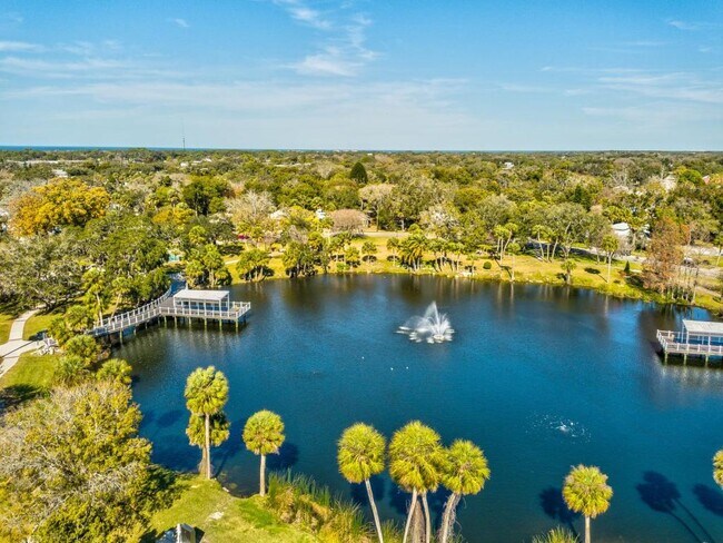 Building Photo - 4632 Marine Pkwy