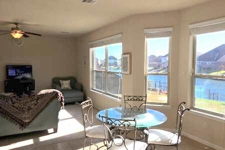 Building Photo - 3947 Amalfi Shores Ct