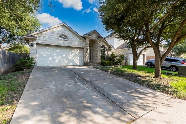 Building Photo - 11308 Los Comancheros Rd