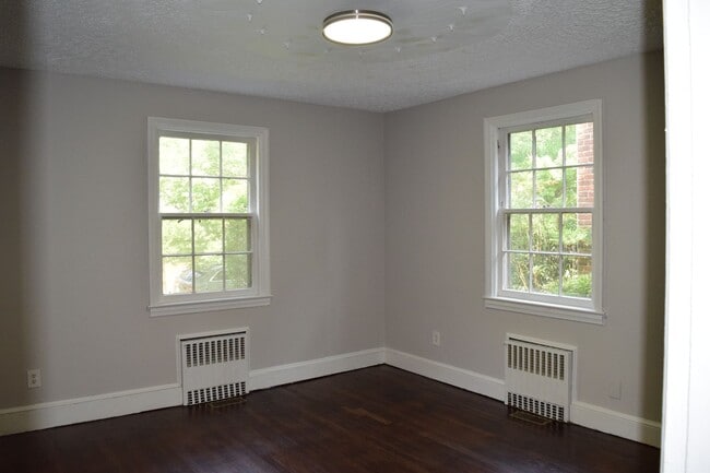 Building Photo - Charming Northside Two-Story Brick Home With 2 car garage and basement