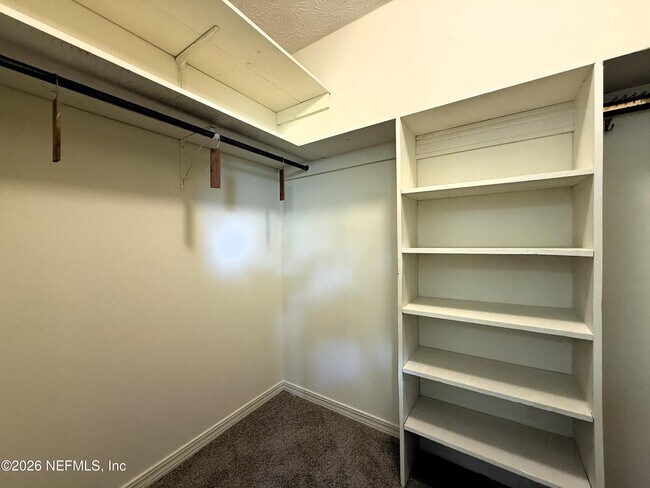 Building Photo - 2359 Sandy Ct