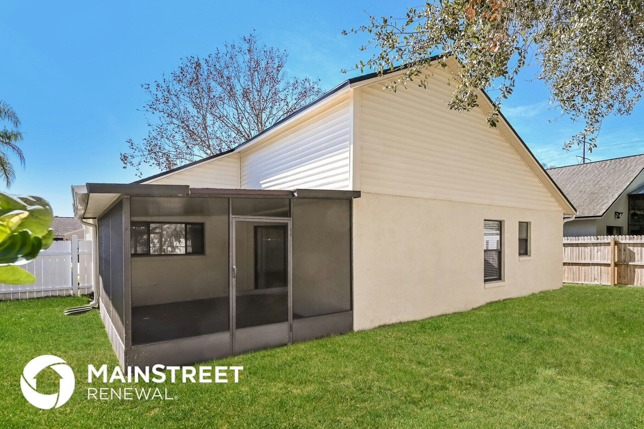 Building Photo - 267 Lakebreeze Cir