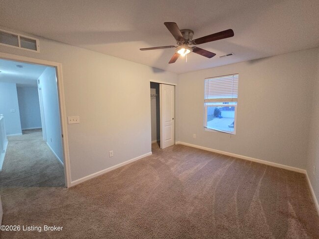 Building Photo - 272 St Regis Dr