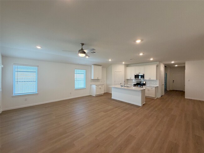 Building Photo - 1503 Knox Hill Path