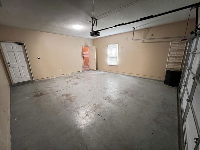 Building Photo - 8282 Linkwood Ln