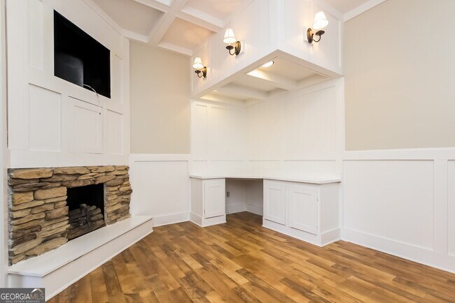 Building Photo - 4125 Ridgefair Dr