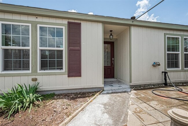 Building Photo - 16006 Glen Mar Dr