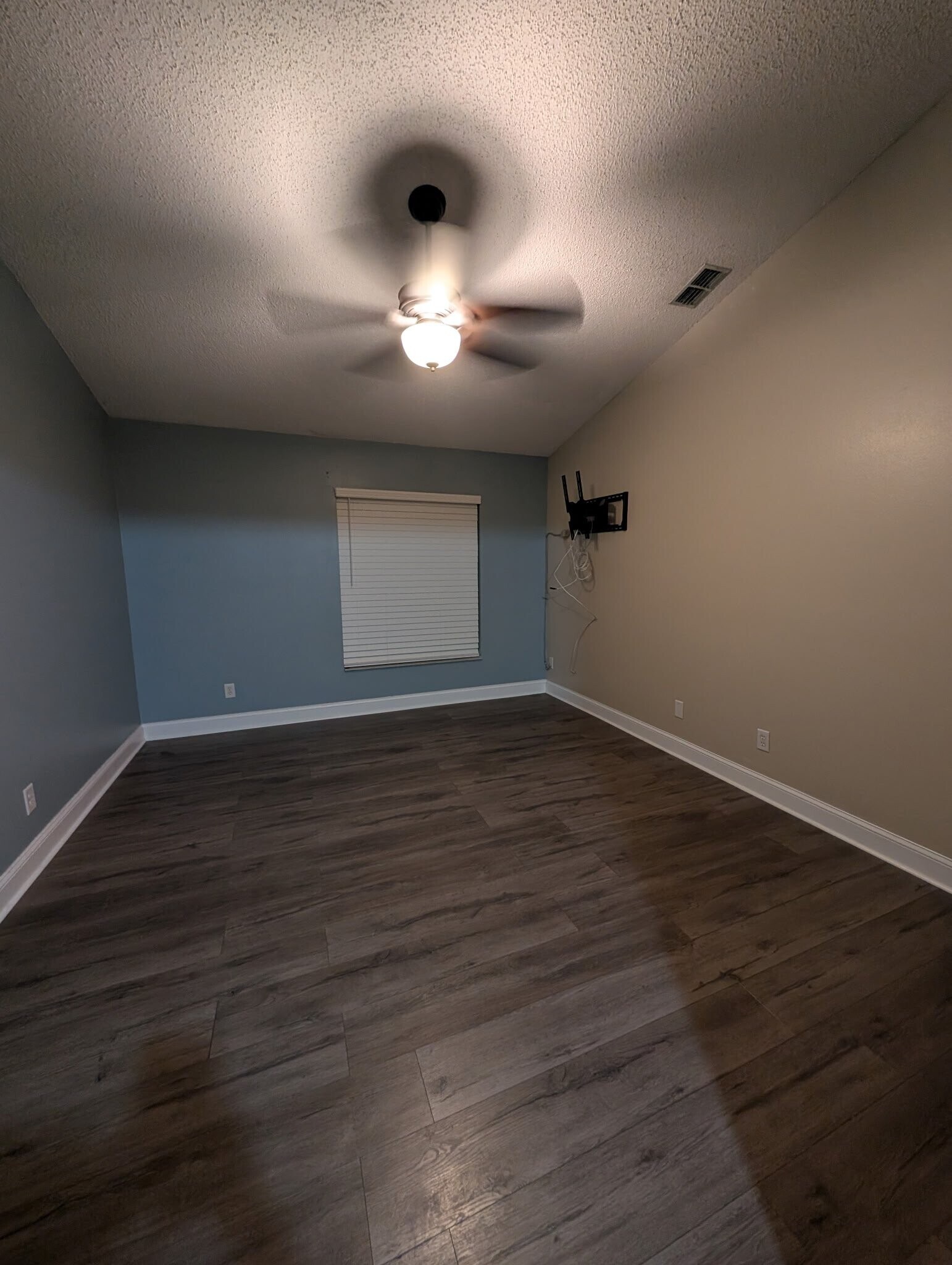 Building Photo - 4456 Oakham Ct