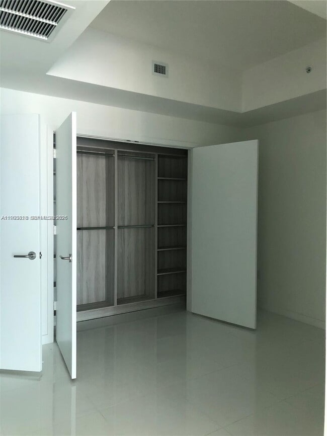 Building Photo - 851 NE 1st Ave