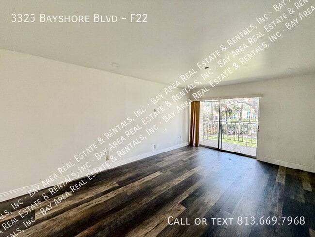 Building Photo - 3325 Bayshore Blvd