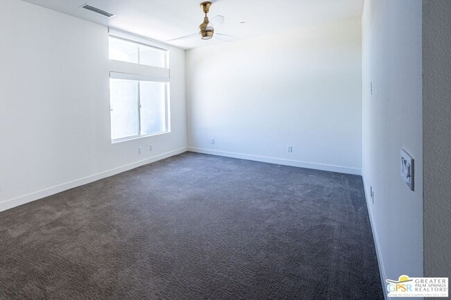 Building Photo - 1007 Ziel Dr