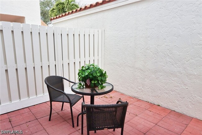 Building Photo - 549 Beachwalk Cir