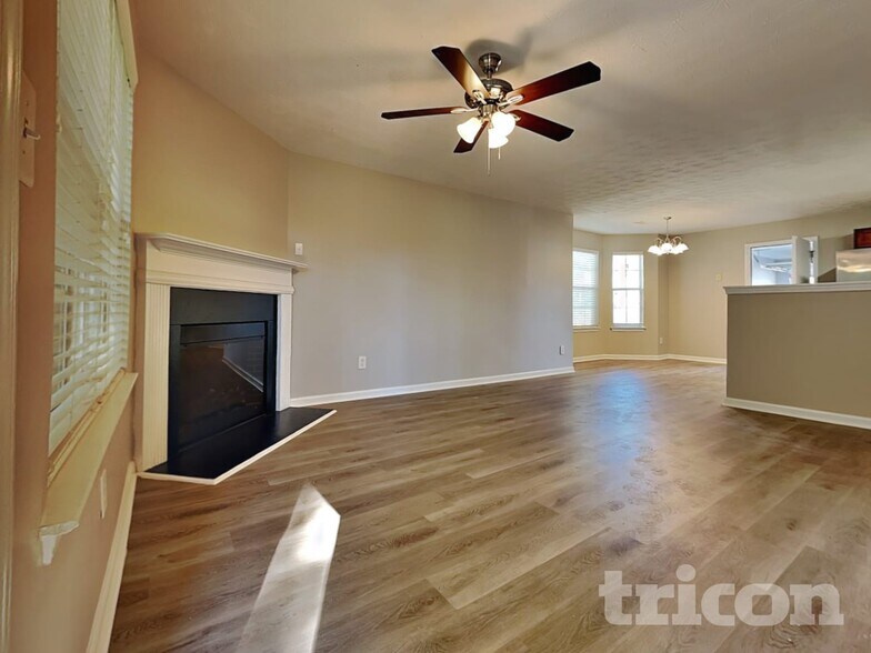 Building Photo - 70 Emerson Trail