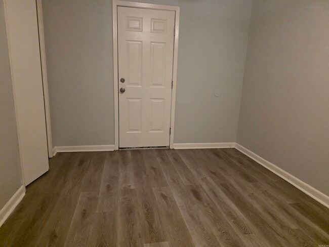 Building Photo - 9109 Tanya Dr