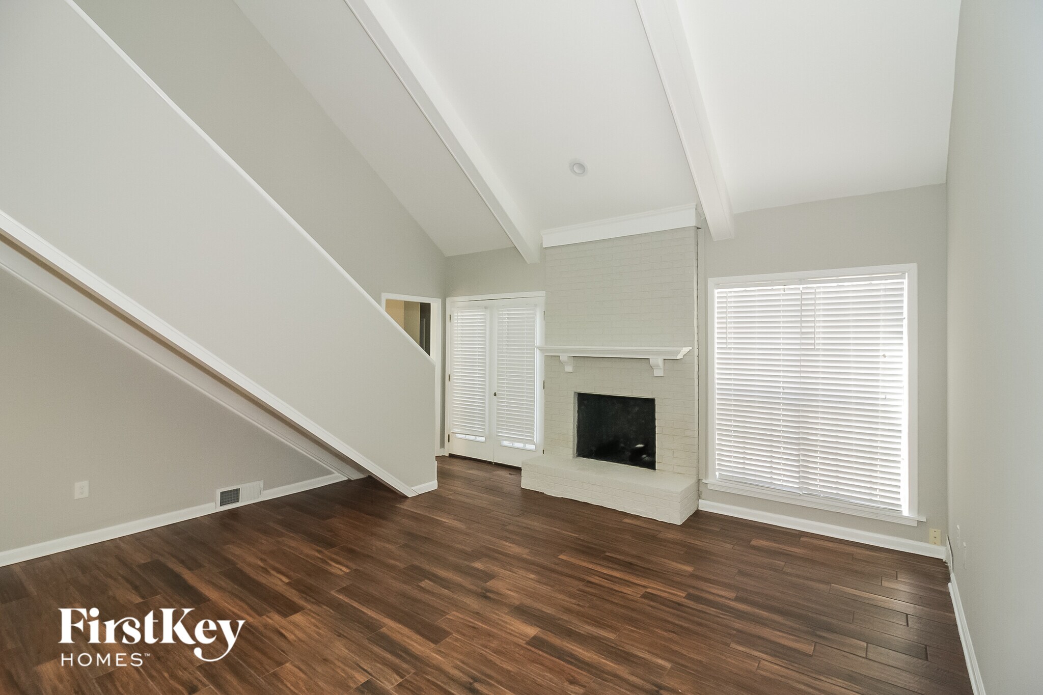 Building Photo - 7650 Charstone Dr