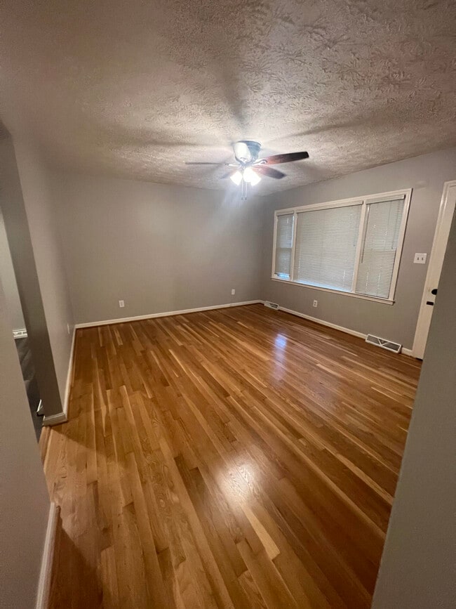 Building Photo - 4019 Winnepeg Way