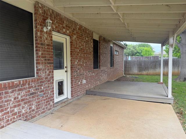 Building Photo - 7905 Seven Oaks Ln