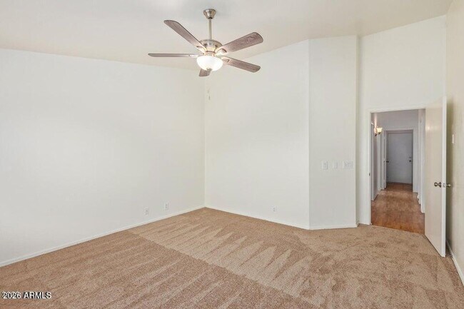 Building Photo - 6585 N 77th Dr