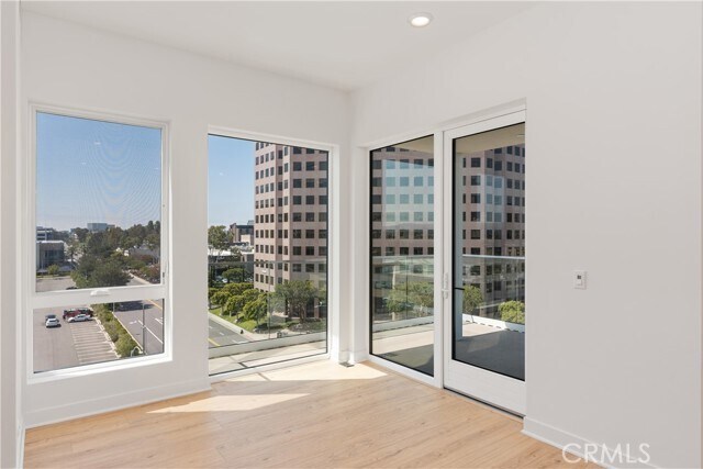 Building Photo - 1601 Rivington