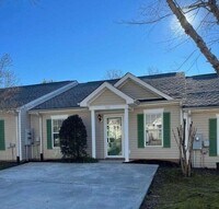Building Photo - 221 New Haven Ln SW
