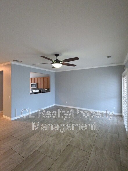 Building Photo - 27831 Blackhawk Rd