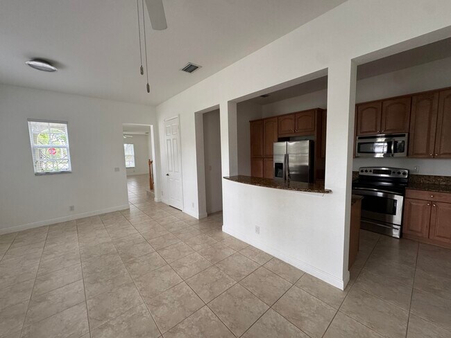 Building Photo - 8209 NW 8th Way