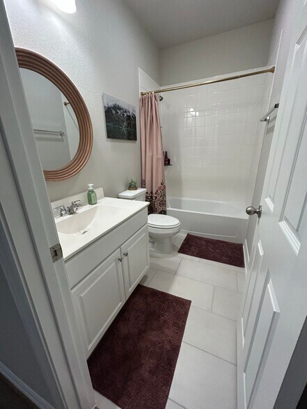 Building Photo - 2972 Golden Dust Dr