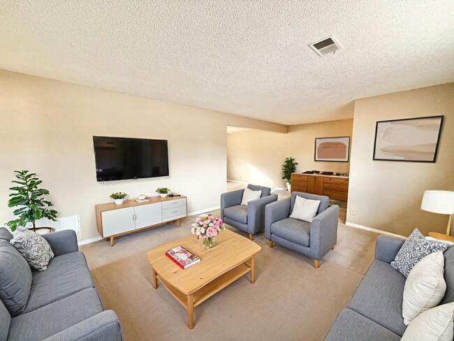 Building Photo - 2 Alan Shepard Rd