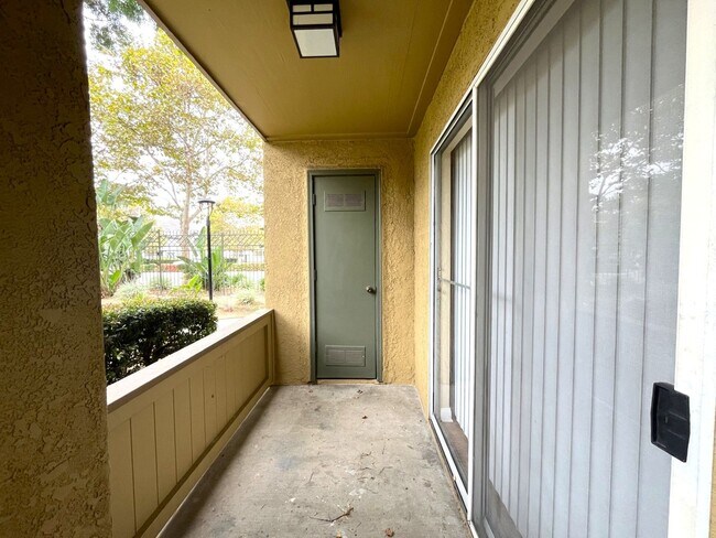 Building Photo - 2160 Highpointe Dr