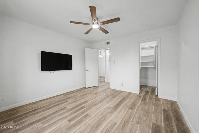 Building Photo - 5995 N 78th St