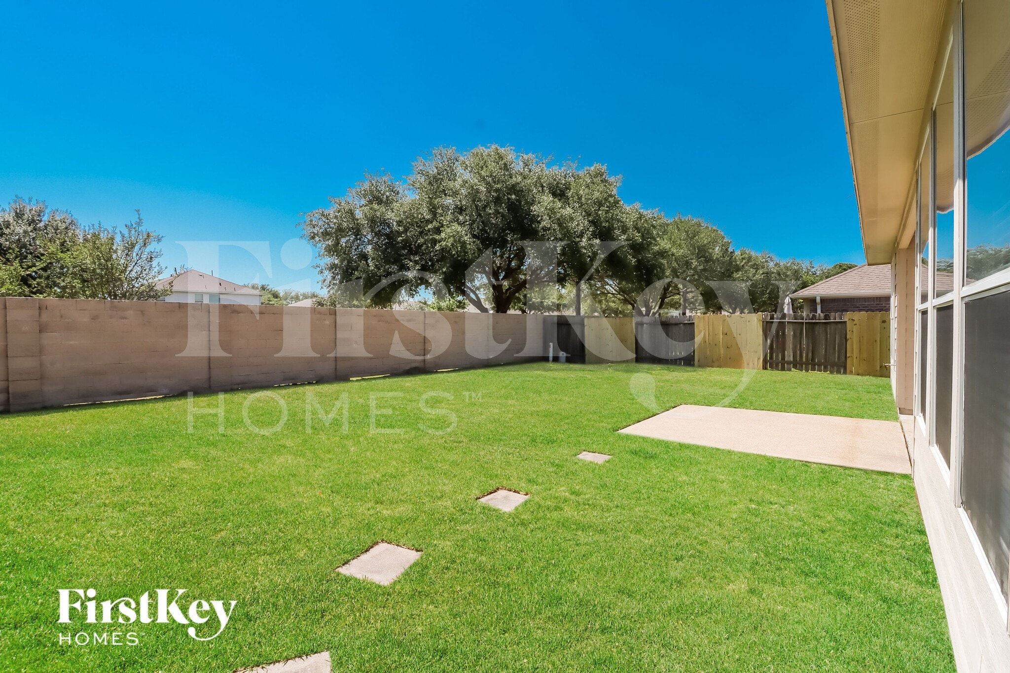 Building Photo - 11319 Sandermeyer Dr