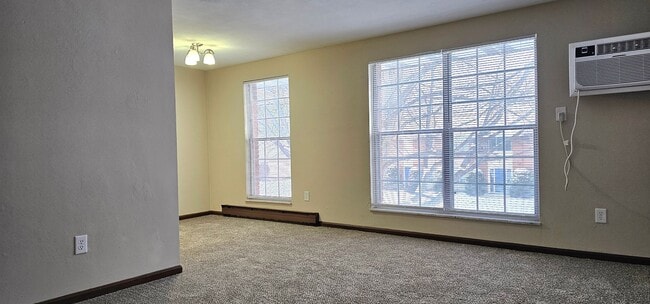 Building Photo - ONE MONTH FREE! Ask us how! Peaceful West Milton Apartment Living with Washer/Dryer hookups! – Sc...
