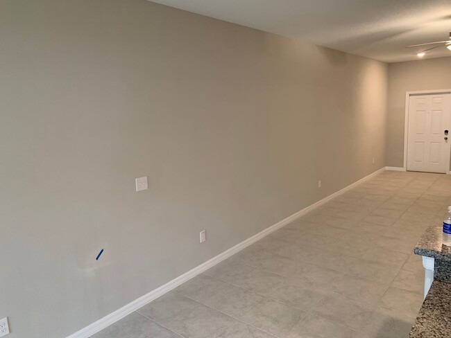 Building Photo - 4461 Globe Thistle Dr