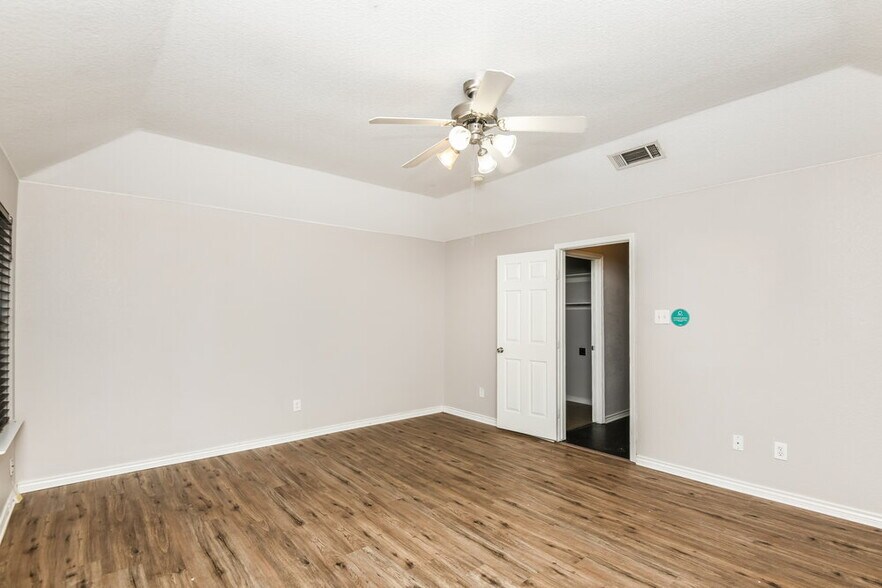 Building Photo - 840 Poncho Ln