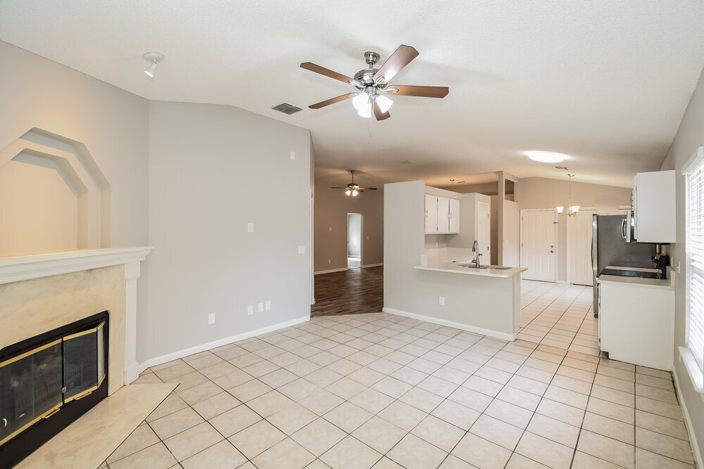 Building Photo - 7547 Ginger Tea Trail W