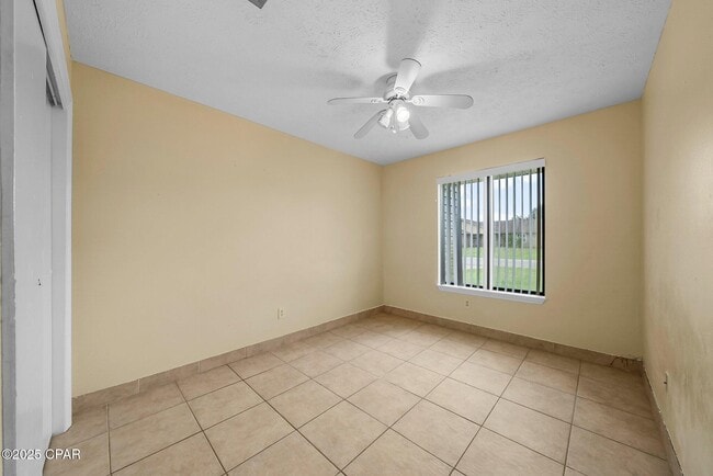 Building Photo - 7750 Betty Louise Dr
