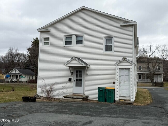 Building Photo - 102 Main Ave