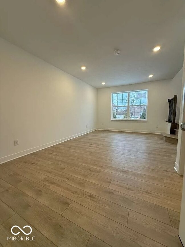 Building Photo - 4923 Gilet Dr