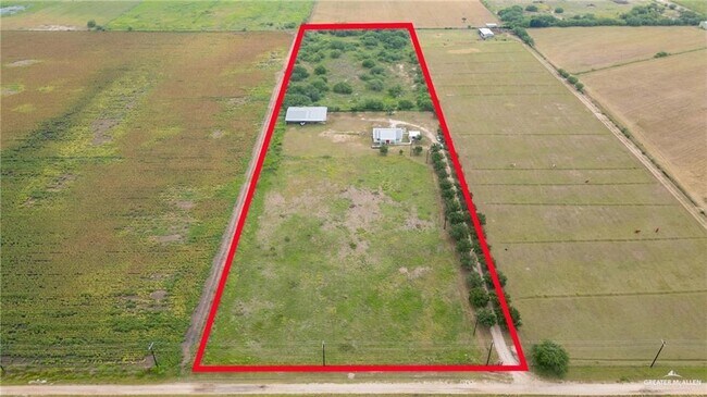 Building Photo - 13 Jesus Flores Rd