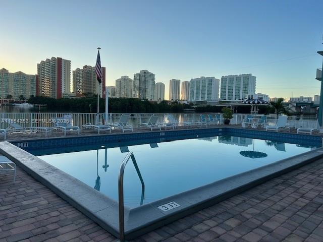 Building Photo - 3923 NE 166th St