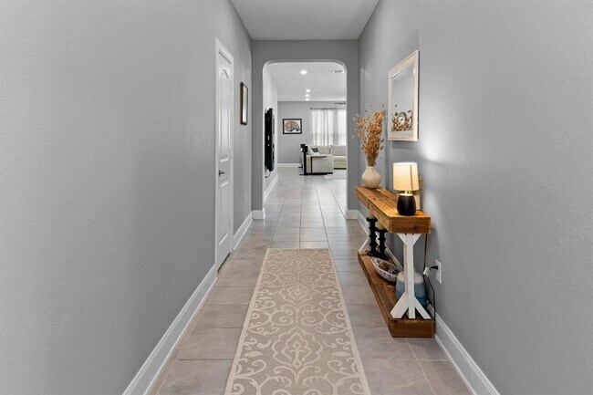 Building Photo - 7813 Peccary Dr