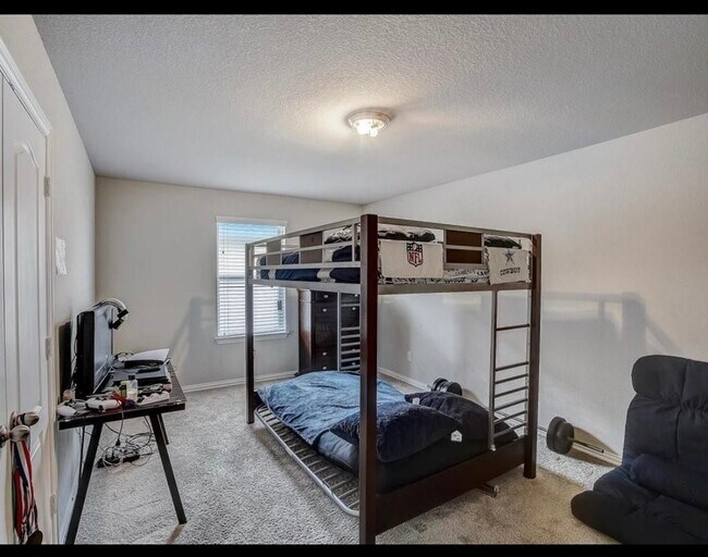 Building Photo - 8014 Arezzo Dr