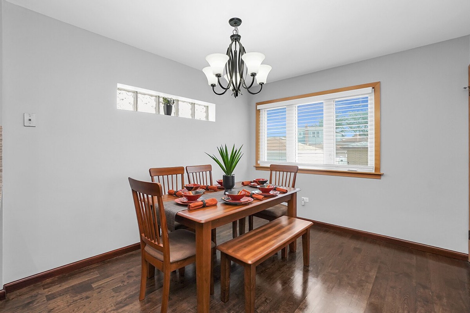 Building Photo - 6101 W 64th Pl