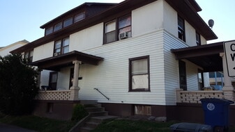 Building Photo - 1140 Wyoming St