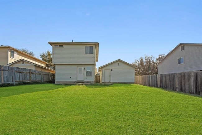 Building Photo - 12022 Lima Dr