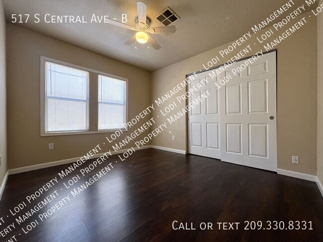 Building Photo - 517 S Central Ave