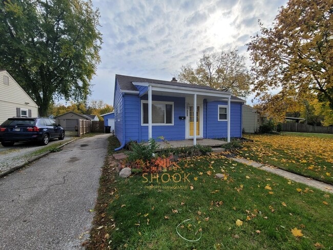 Building Photo - FLIPPED 2 BR HOME, CENTRALLY LOCATED!
