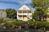 Building Photo - 62 Lincoln Ave