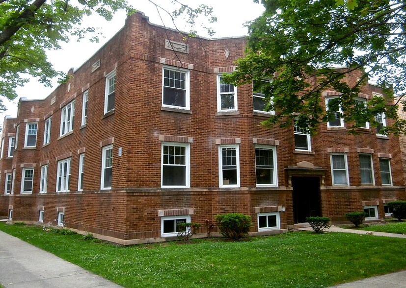 Building Photo - 2508 W North Shore Ave